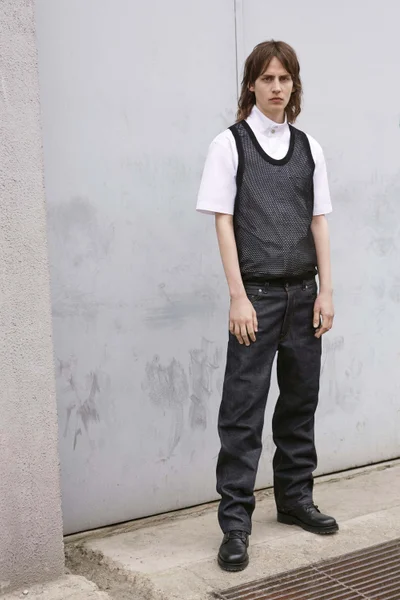 Look 9